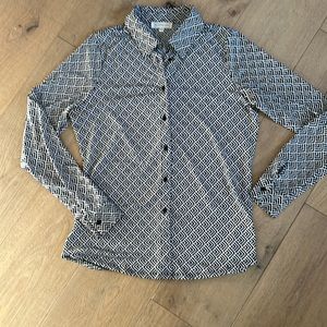 Black and white graphic print blouse